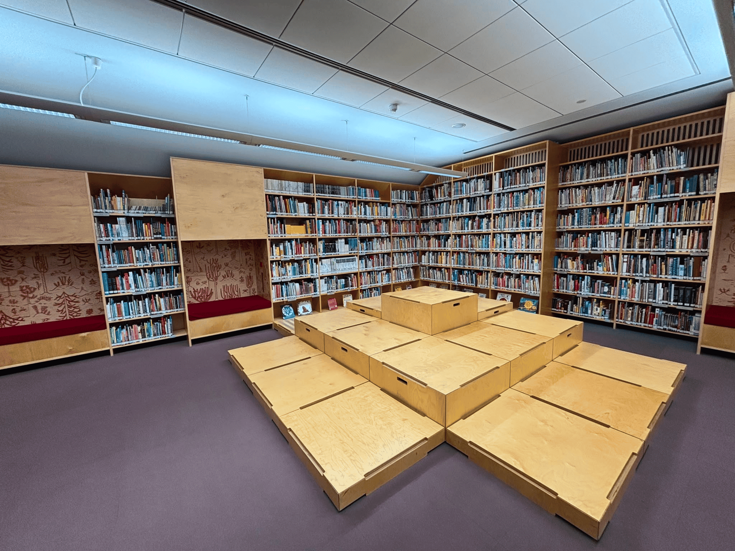 National Library of Latvia Hover